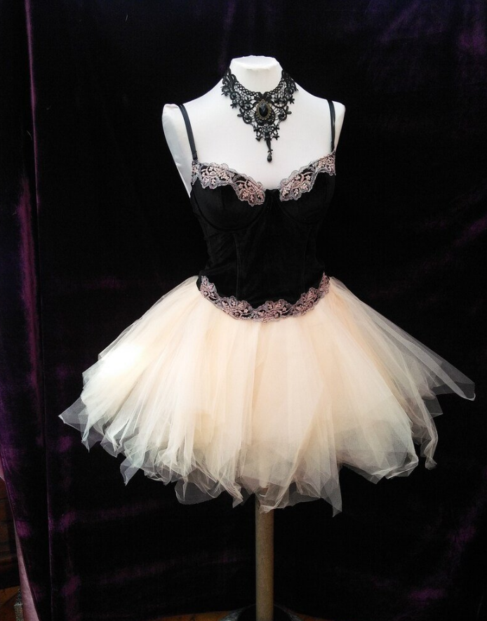 Homecoming Dresses Corset Dress Complete With Lace Necklace Corset Short Cream Net Tutu Skirt Goth Zombie Day Of The Dead Burlesque Halloween