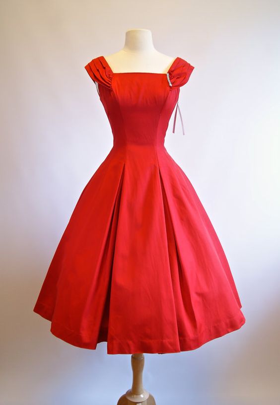 Vintage Ball Gown, Homecoming Dresses, Red Mini Short Cocktail Dress, Party Gowns, Prom Dress