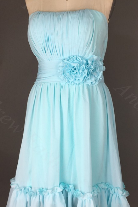 Strapless A-line Chiffon Party Dresses Pleat Knee Length Homecoming Dresses