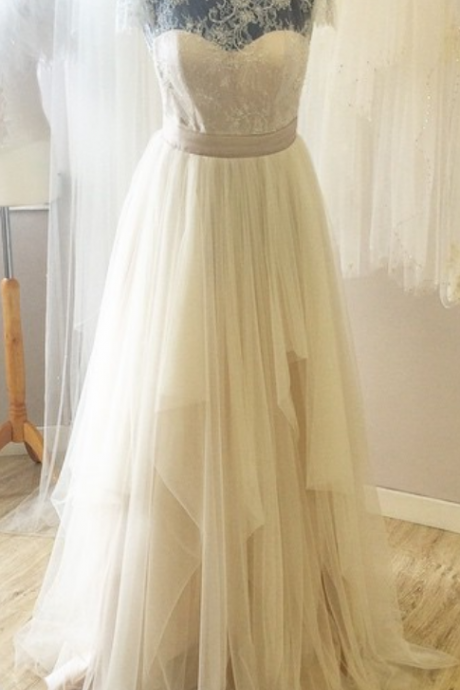 Charming Long Tulle Prom Dresses Cap Sleeve Party Dresses