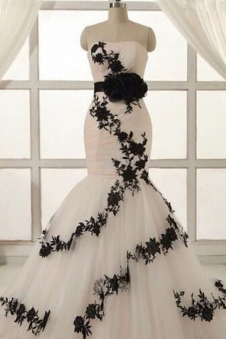 Wedding Dress, Dreaming White And Black Mermaid Wedding Dresses With Black Belt Lace Appliques Sweetheart Backless Bridal Gown Custom