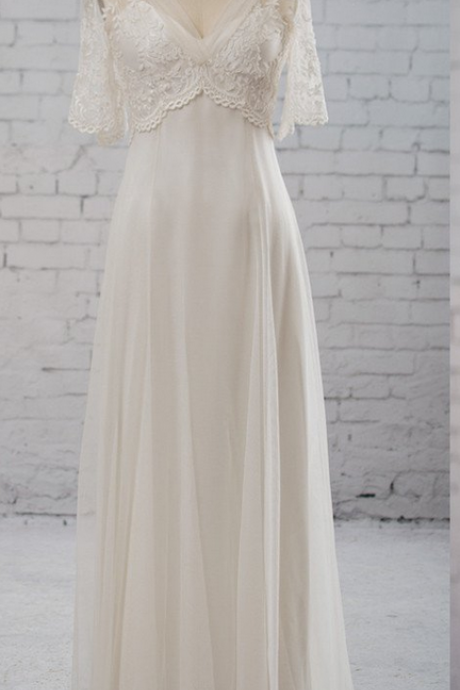  Vantage Half Sleeve V-Neck Elegant See Through Wedding Party Dresses