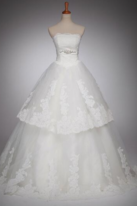Custom made strapless Beading Belt Tulle lace Wedding Dresses Bride Wedding Ball Gown Bridal Fashion Romantic Wedding Dresses