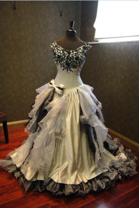 Real Image Gothic Camo Wedding Dresses Vestidos De Novia Mermaid Appliques Ruffle Lace Beads Wedding Dress Bridal Gowns