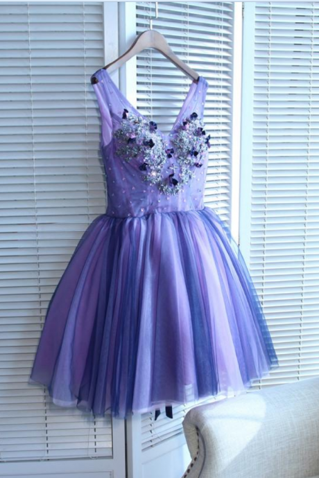 Grape Homecoming Dress V-neck Short/mini Prom Dress Juniors Homecoming Dresses