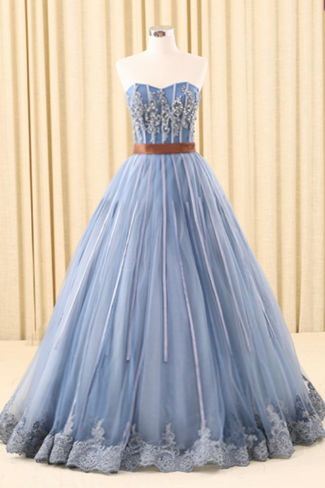 Blue Sweetheart Neckline Long Tulle Prom Dress With Beading