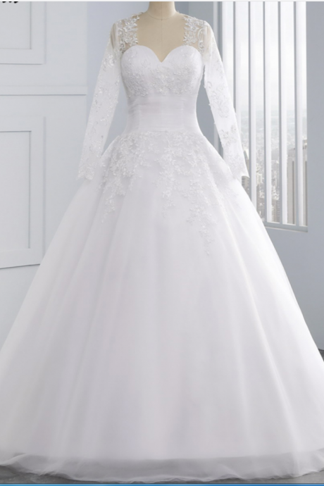 The Gown Is A Long Sleeve With A Detachable Sleeve Wedding Gown, And Married Wedding Gown Appliques Lace Long Gown