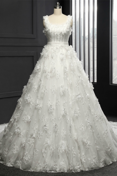 Square Wedding Dress Chapel Train Tulle With Lace Appliques Ball Gown