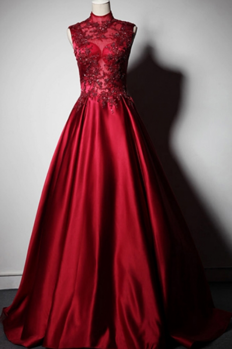 Red Lace Wearing The High Neck Of Party A&amp;#039;s Evening Standard, The Evening Dress Of The Formal Dress Ball Was Traded