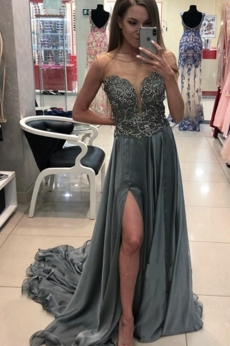 Chic Sheer Neck Gray Prom Dresses Sleeveless Beaded Chiffon Sweep Train Split Evening Dress Party Gowns