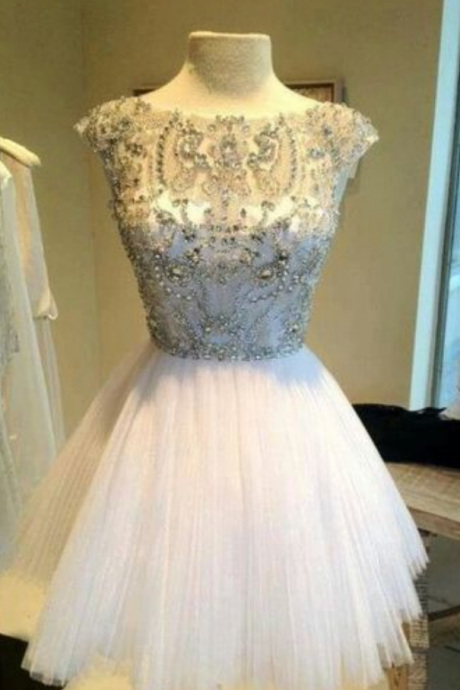 2016 Custom Made Round Neck Short Prom Dresses, Cute Beading Homecoming Dresses,white Tulle Homecoming Dresses