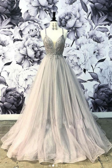 Elegant Spaghetti Straps Grey Tulle Prom Dress With Lace,applique Formal Dress,long Sweetheart Evening Dresses
