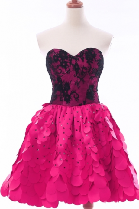 Fuchsia Sweetheart Lace Beaded Short Homecoming Dress