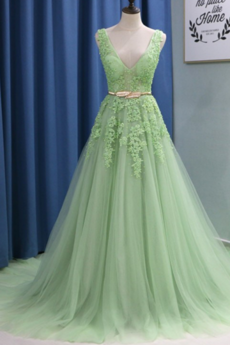 Green Tulle V Neck Long Formal Prom Dress, Lace Graduation Dress With Applique
