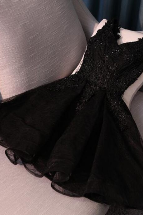 Fashion Lux Black Lace Short Prom Dress,v Neck Lace Homecoming Dress
