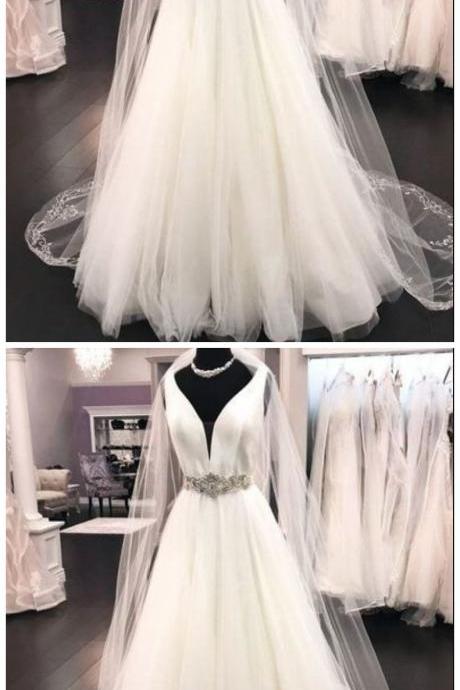 Fashion Lux Ivory V neck Tulle A Line Wedding Dress