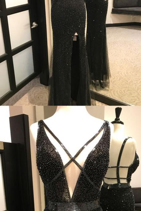 Mermaid V-neck Floor-length Black Prom Dress With Sequins Split