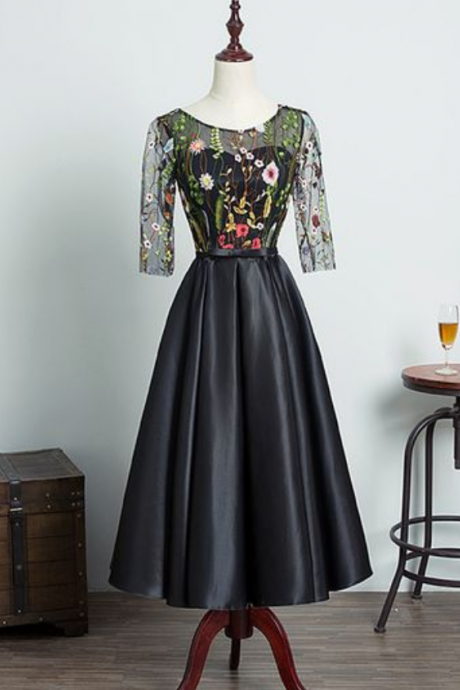 Charming Jewel Neck Poet Long Sleeve Homecoming Dresses