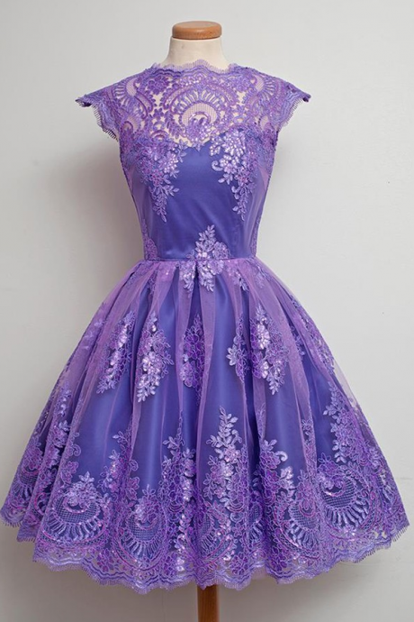 Glamorous A-line Jewel Cap Sleeves Grape Tulle Homecoming Dress With Appliques