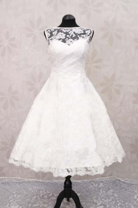 Tea-length Lace Beach Wedding Dress