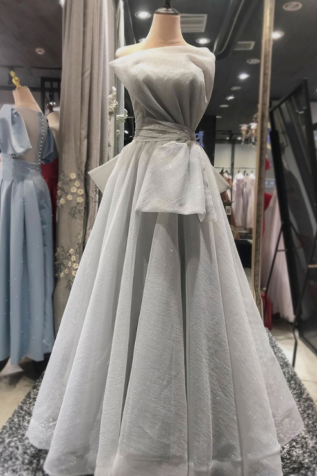 Elegant gray dress
