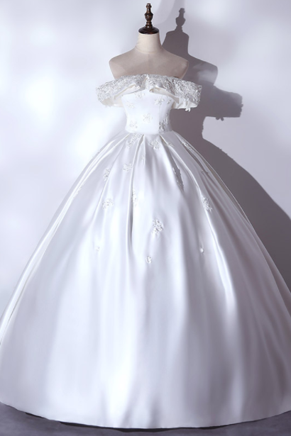 Bright diamond French one shoulder Princess Bride fluffy dress light wedding dress