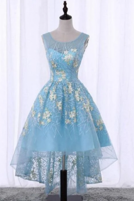 Spring Blue Lace Scoop Neck High Low Homecoming Dress With Appliques