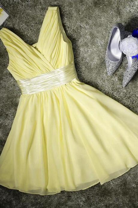 Light Yellow Ruffle Short Homecoming Dress, A Line Junior Party Gowns ,wedding Guest Gowns ,short Bridesmaid Dress