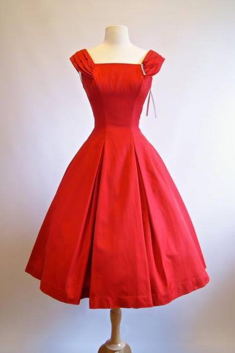 Vintage Ball Gown, Homecoming Dresses, Red Mini Short Cocktail Dress, Party Gowns, Prom Dress