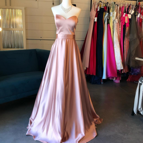 A-Line Sweetheart Ruched Prom Dress