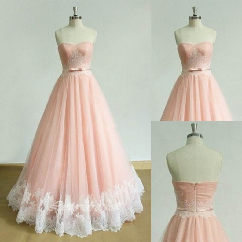 Sweetheart Strapless Appliques Tulle A-Line Prom Dress